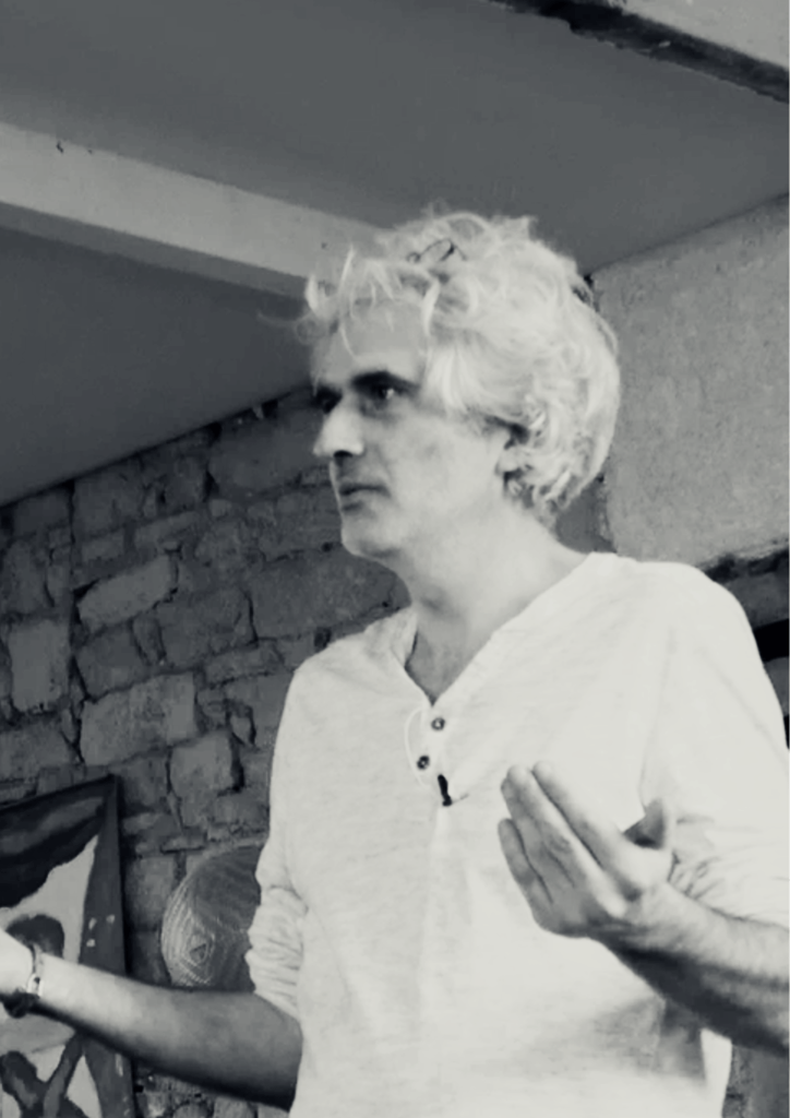 Christophe P - Conférence gesticulée "Animation socio-culturelle ou socio-consensuelle : C'est quand qu'on va où ?"