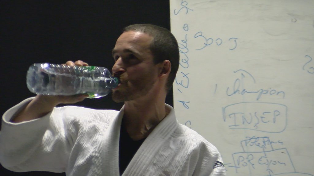Franck COURTOIS - Conférence gesticulée "Le sport n'est pas un jeu d'enfant"