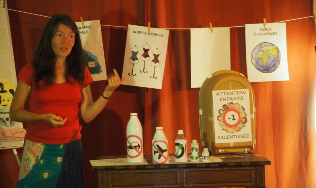 Gwennyn TANGUY - Conférence gesticulée "En avoir ou pas"