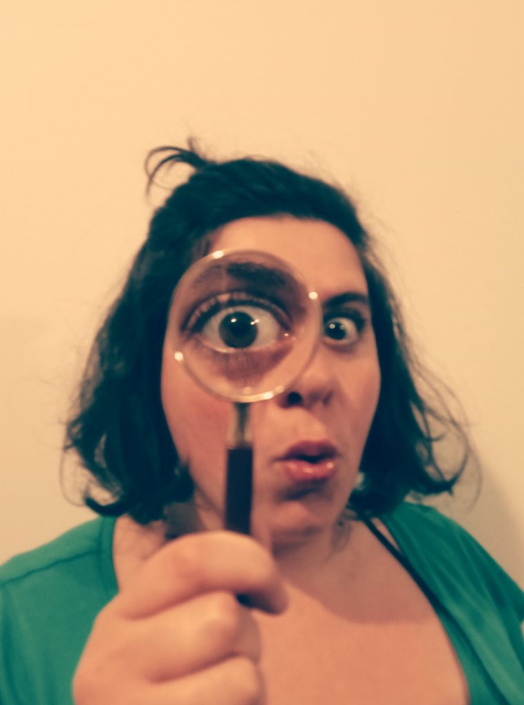 Maëlle BULLE - Conférence gesticulée "Je suis grosse, gourmande, et je t'emm***"