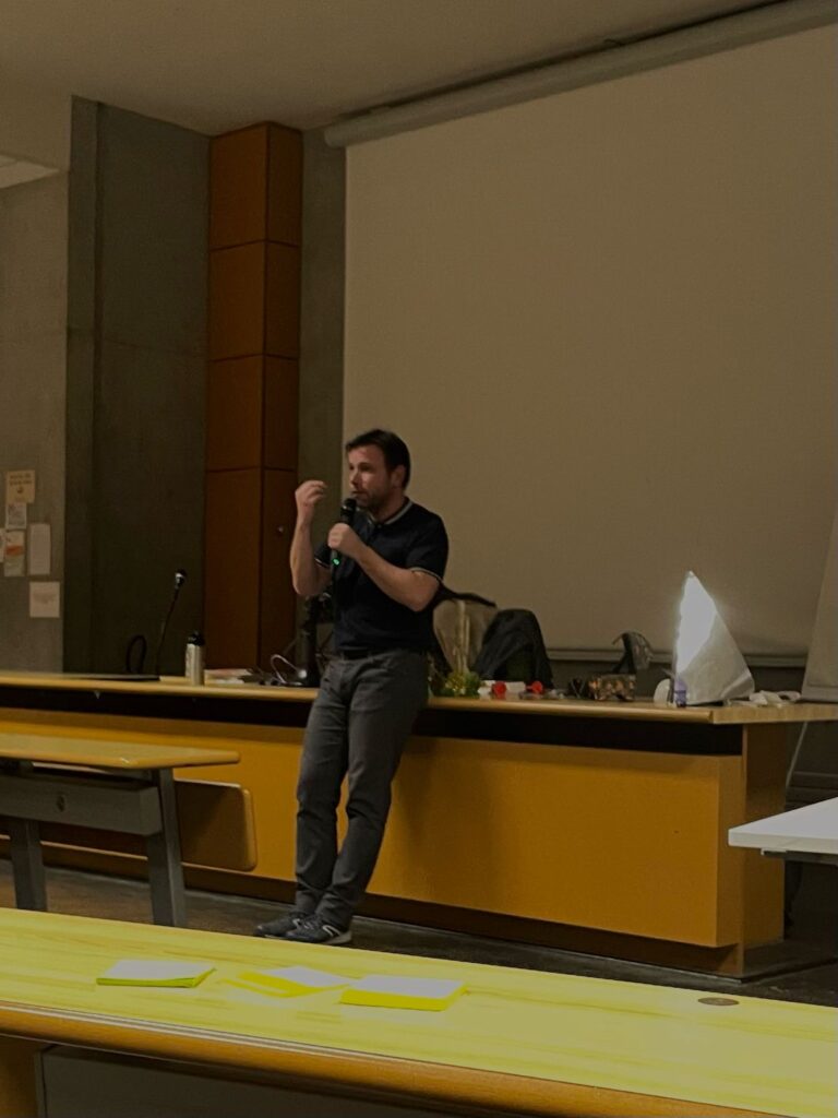 Yan WARCHOLINSKI - Conférence gesticulée "Parler du viol, pourquoi faire ?"